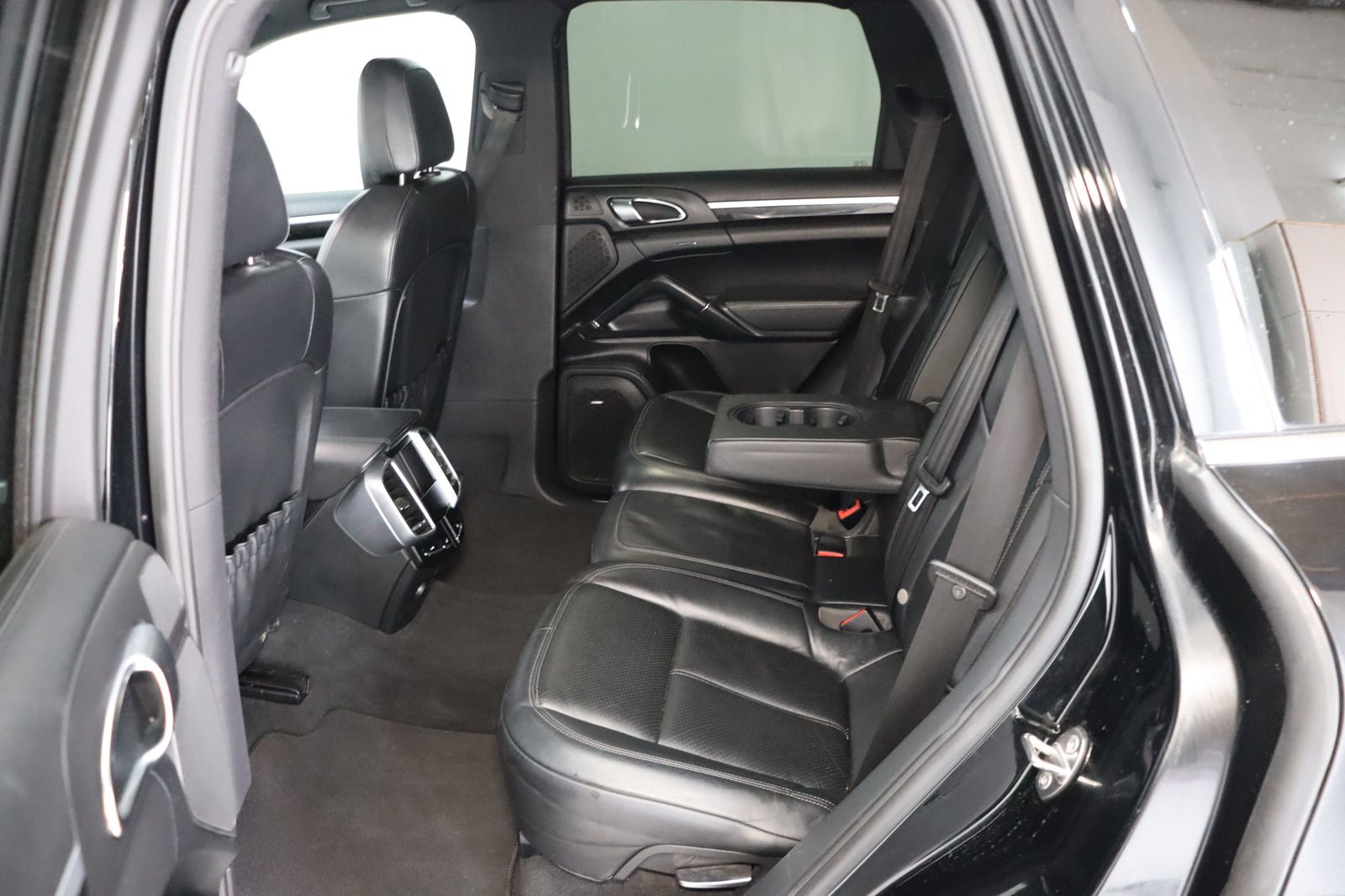 Fahrzeugabbildung Porsche Cayenne S 4.8l V8