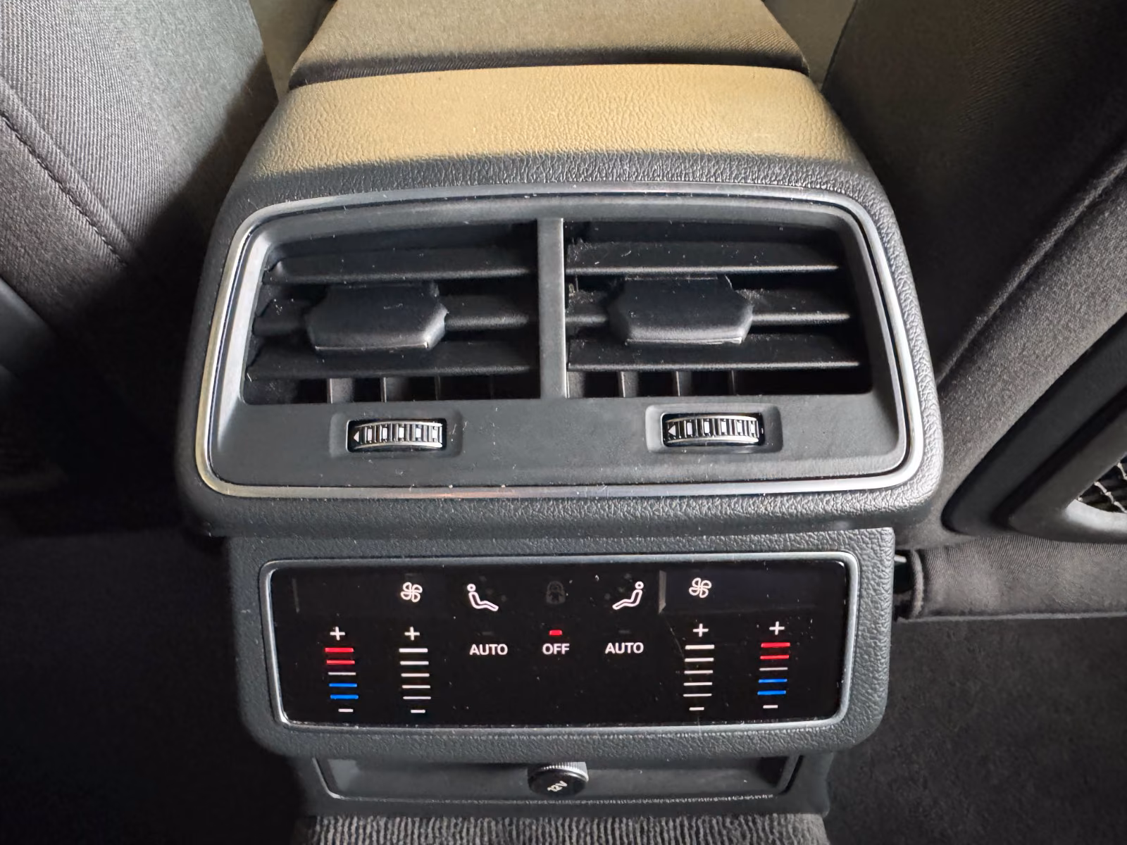 Audi A6 Avant 45 TDI quattro *Virtuel*Kamera*AHK*