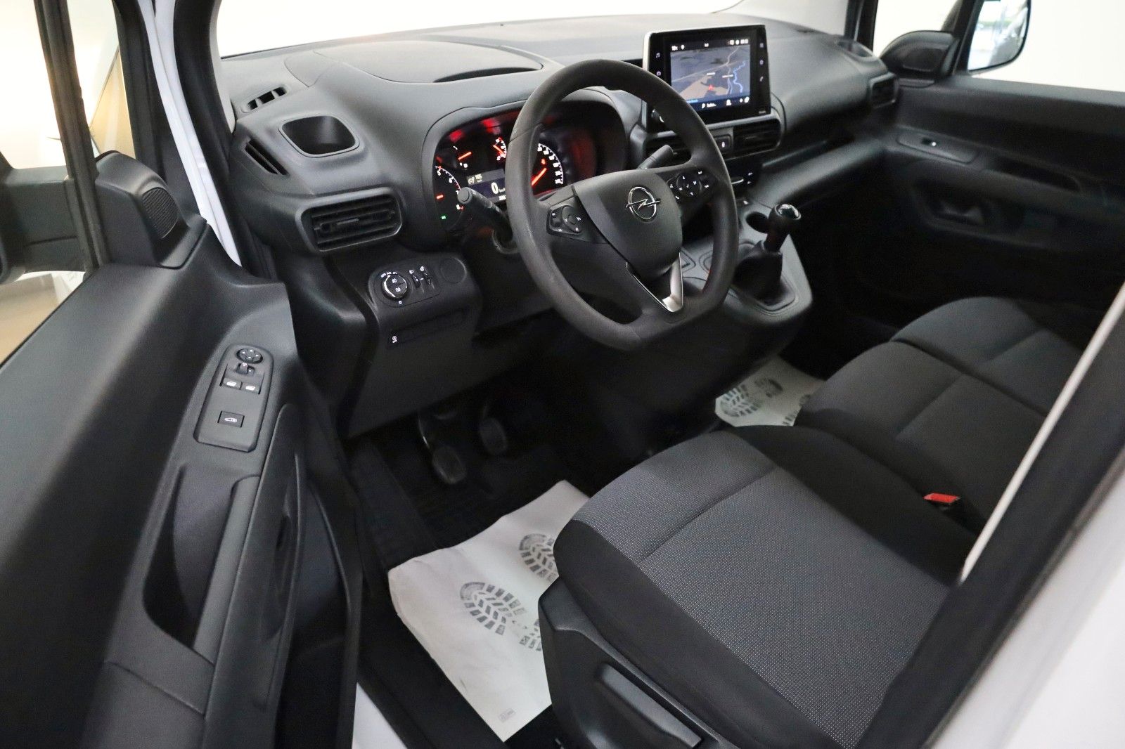 Fahrzeugabbildung Opel Combo Cargo Selection Navi,Kamera,Apple CarPlay