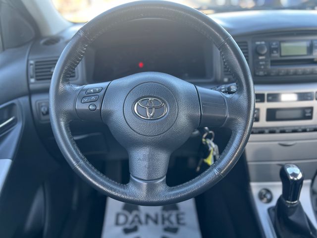 Toyota Corolla  1.6 Sol / Compact