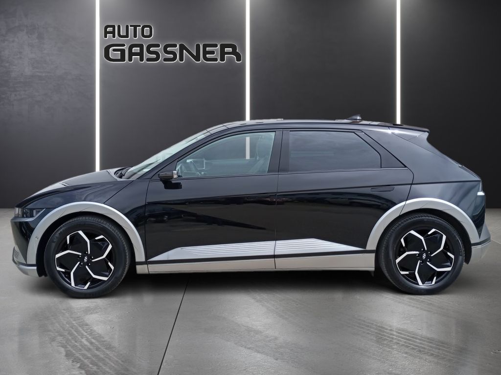 Fahrzeugabbildung Hyundai IONIQ 5 77,4 Allrad UNIQ Relax+Kamera+Panoramad