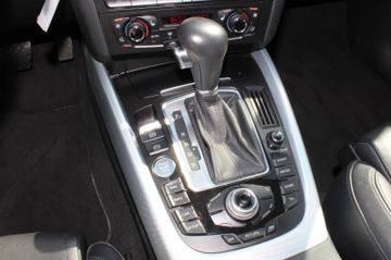 Audi Q5 3.0 TDI  QUATTRO mit XENONMMIISOFIX uvm.