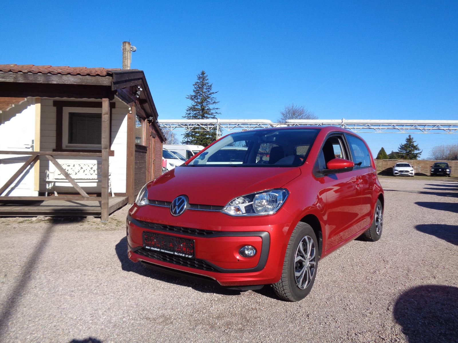 Volkswagen up! Active