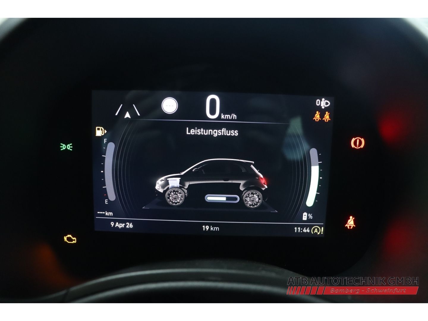 Fahrzeugabbildung Fiat 500 1.0 Hybrid Pop 65PS Apple CarPlay Klimaautom