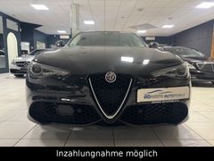 ALFA ROMEO Giulia 2.0 Turbo 16V Veloce Q4/ACC/CAM/NAVISHZ!