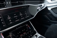 AUDI RS6 Avant 4.0 TFSI*Matrix*B&O*Dynamik*Keramik22"