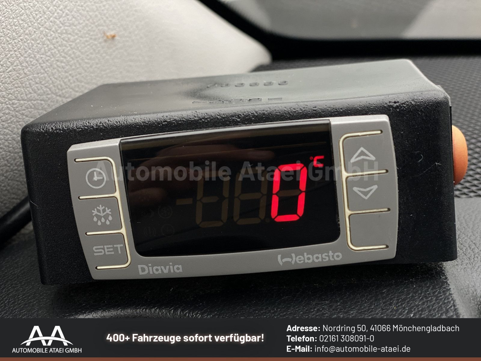 Fahrzeugabbildung Mercedes-Benz Vito 111 lang *Frischdienst* Top! + AHK (8247)