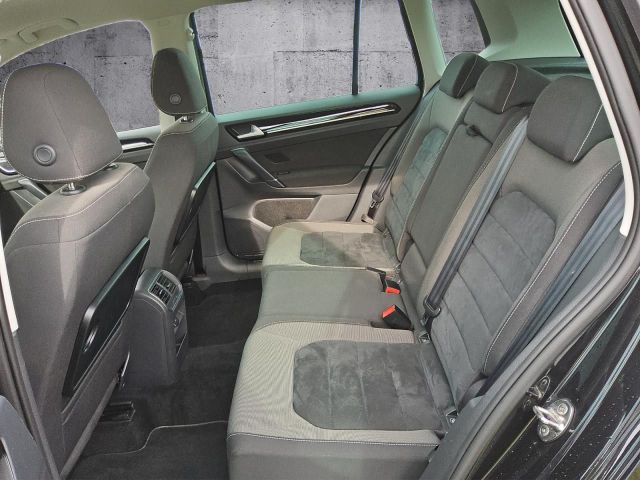 Golf Sportsvan 1.4TSI Aut. Highline Navi Xenon