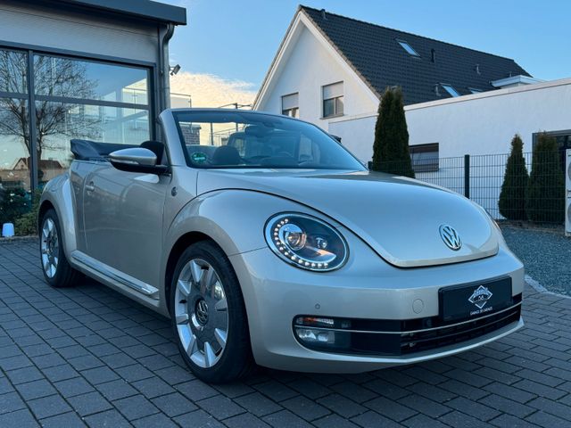 Volkswagen Beetle Cabrio Wolfsburg Edition  LED/SHZ/PDC/TÜV