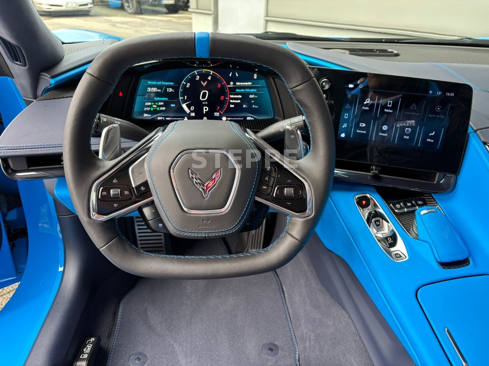 Corvette C8 Stingray Convertible 3LT Europamodell STEPPE