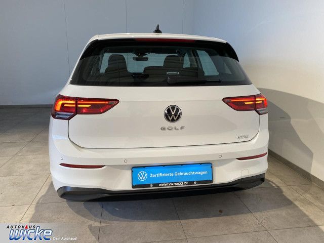 Golf VIII 1.5 TSI DSG Life NAVI KLIMA PDC LED