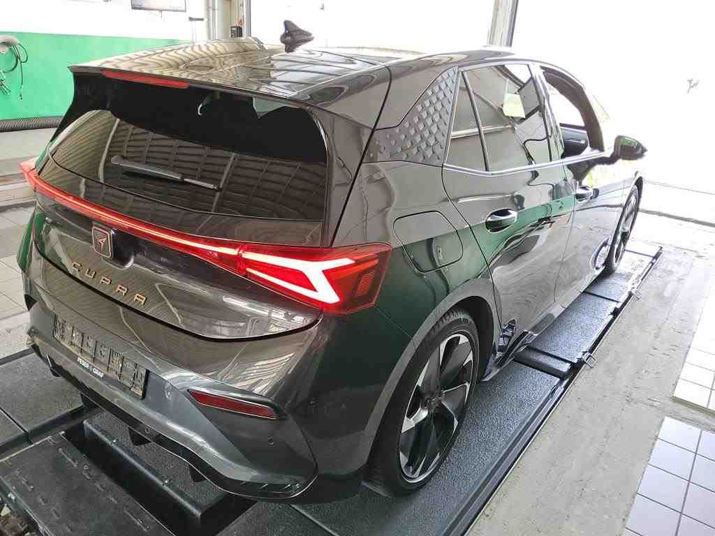 Cupra Born - Bild 2