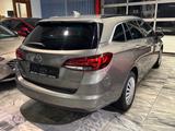Opel Astra K Sports Tourer Innovation Start/Stop - Opel Astra mit Benzin-Antrieb