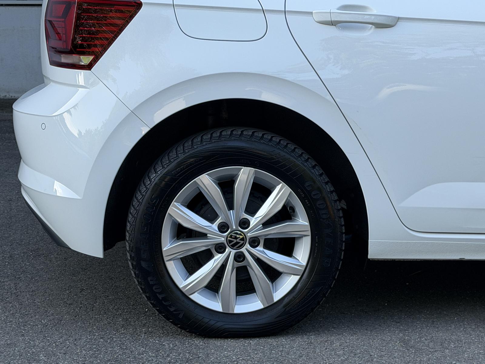 Volkswagen Polo Highline Sitzeizung Tempomat Einparkhilfe, миниатюра 29