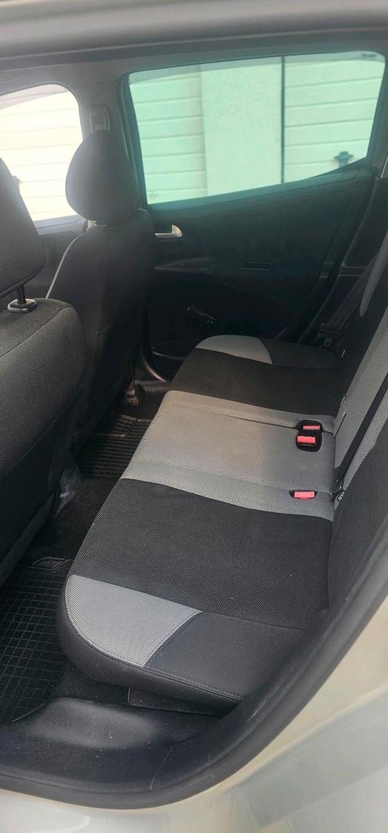 Peugeot 207 2009 — photo 8