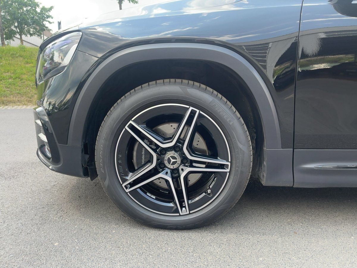 Fahrzeugabbildung Mercedes-Benz GLB 200 d AMG/Night/Pano/Kamera/AHK
