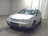 Volkswagen Bora 1.9 TDI Highline AHK PDC SHZ HU 04/26 - Volkswagen Bora mit Diesel-Antrieb: Kombi, 1.9