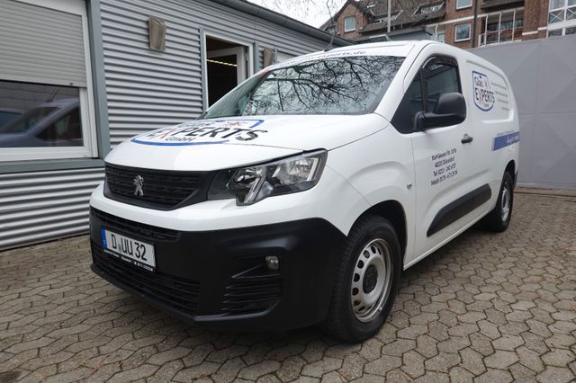 Peugeot Partner Grip L2 1 Hand Navi 3sitzer