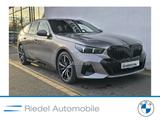 BMW i5 eDrive40 M SportpaketPro Pano AHK DAPro PAPro - BMW i5 in Duisburg