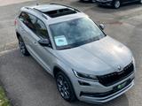Skoda Kodiaq RS 2.0 TDI DSG 4X4 AHK PANO KAM 360° - Skoda Kodiaq: RS
