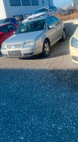 Volkswagen Bora 1.6 Comfortline  - Volkswagen Bora: Comfortline