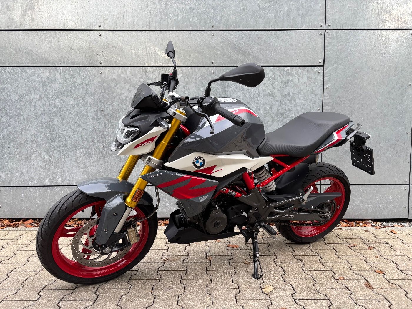 Fahrzeugabbildung BMW G 310 R Style Sport gepflegter Zustand