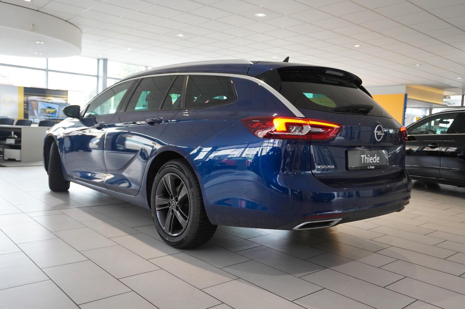 Opel Insignia B ST 2.0D ELEGANCE LED/NAVI/SHZ/LHZ/PDC