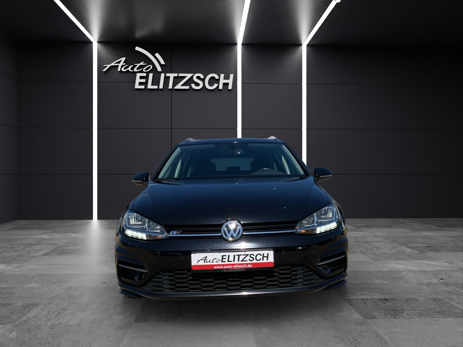 Fahrzeugabbildung Volkswagen Golf VII Variant Comfortline R-Line TDI DSG ACC