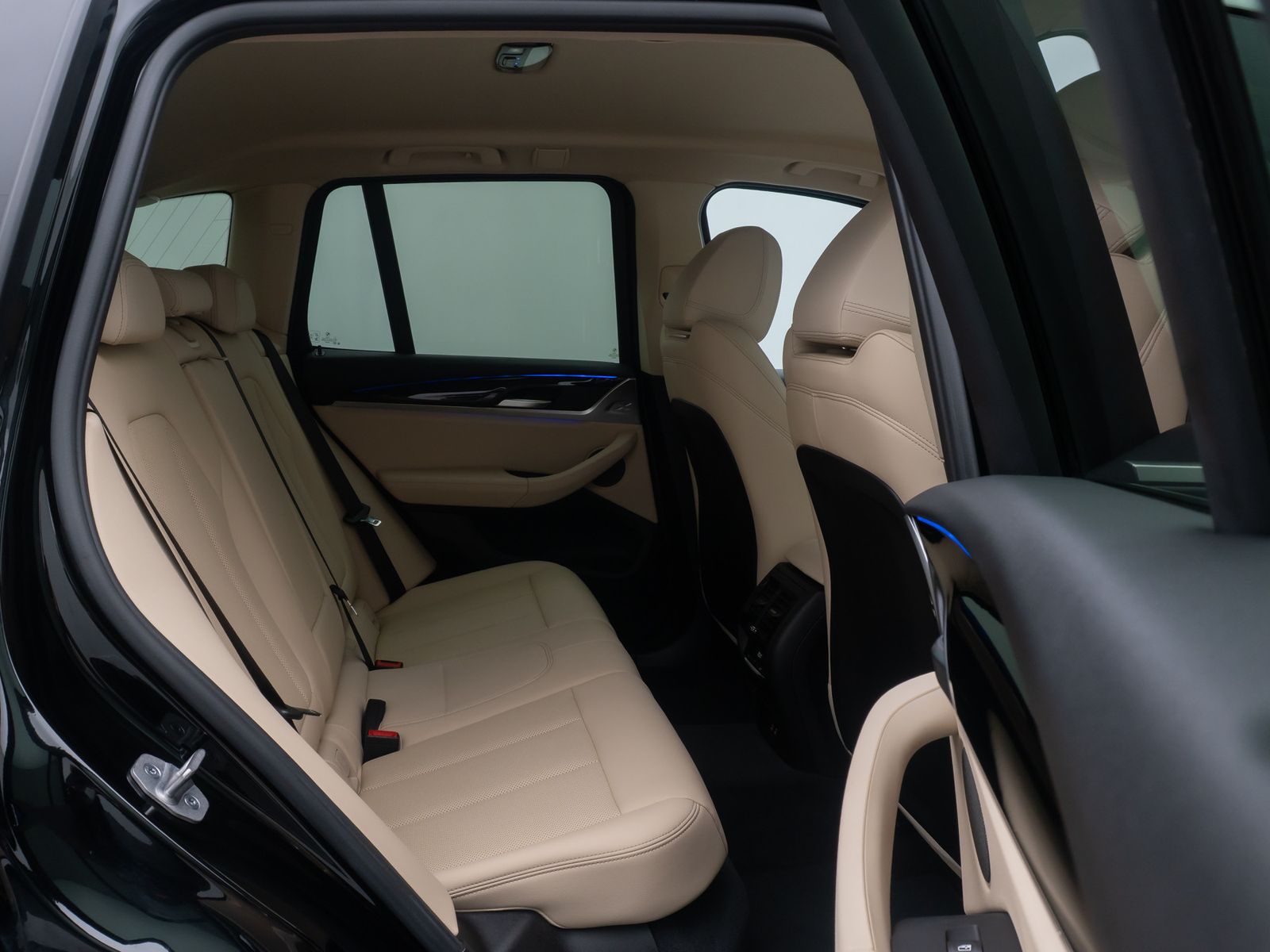 Fahrzeugabbildung BMW X3 xD20d Kamera DAB H/K Leder Sportsitz 18Zoll