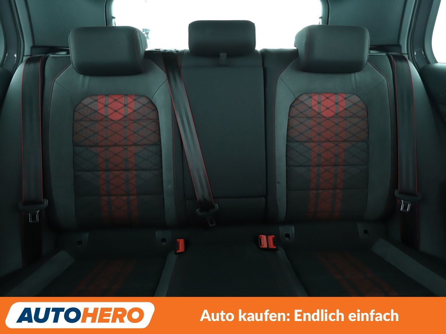 Volkswagen Golf VII 2.0 TSI GTI TCR Aut. NAVI LED PDC foto 16