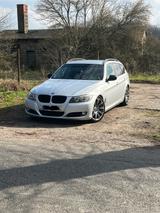 BMW 325i Touring - - BMW 325 Gebrauchtwagen in Berlin