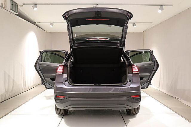 Taigo Life MOVE 1.0 TSI DSG IQ.LIGHT NAVI ACC PD