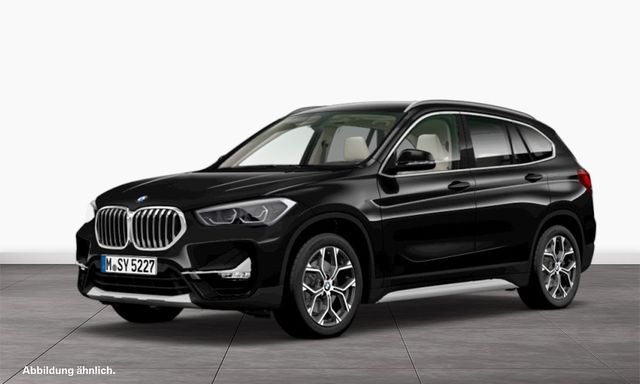 BMW X1 xDrive20i Navi AHK Kamera Sportsitze HiFi