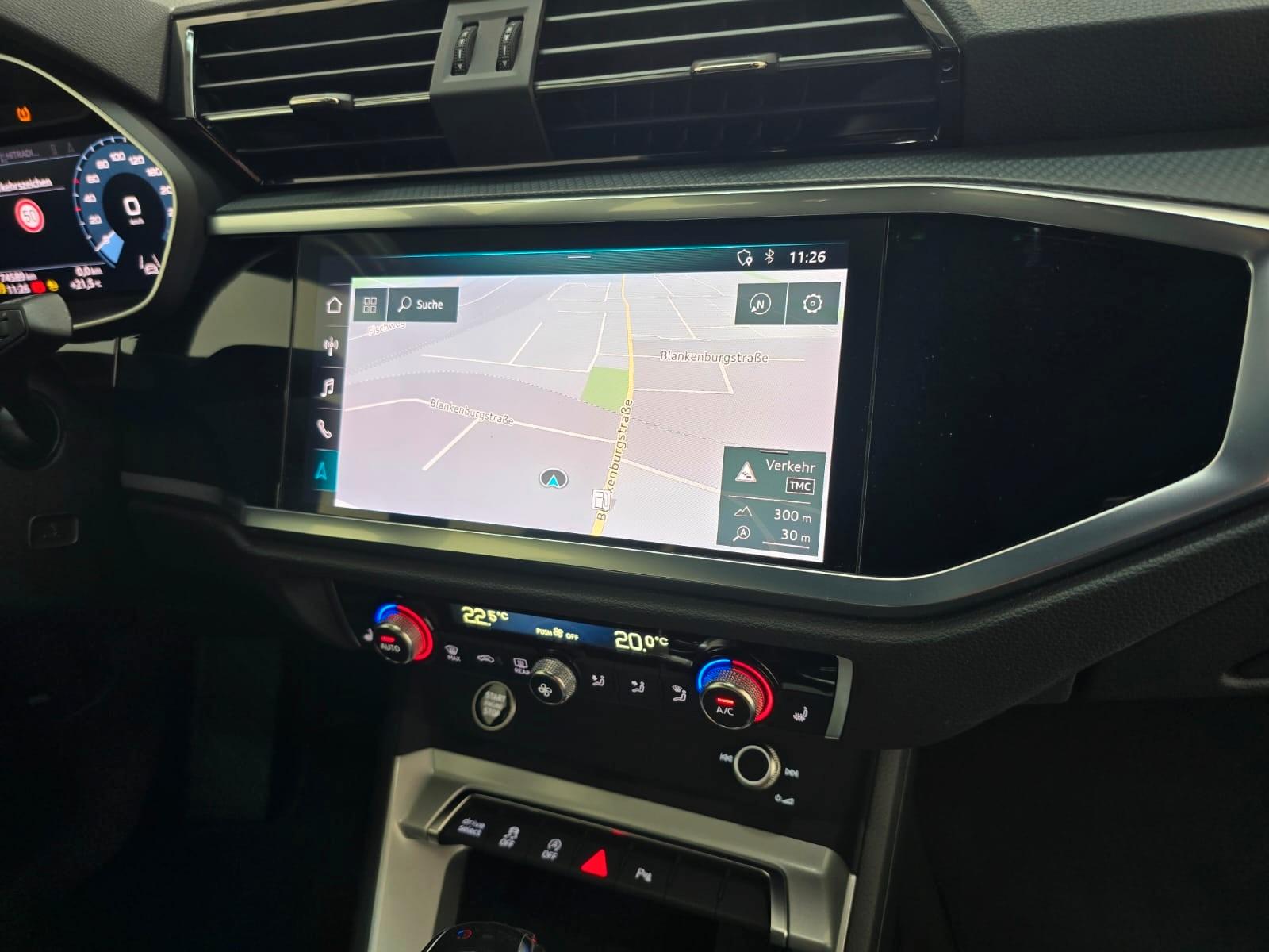 Audi Q3 45 TFSI qu. advanced LED Virtual Leder 19", миниатюра 13