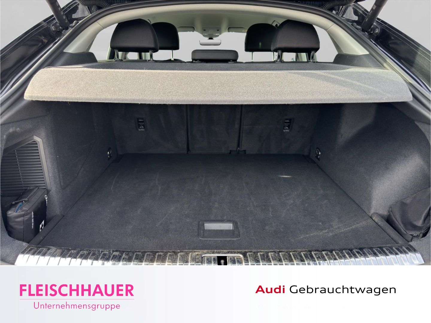 Audi Q3 Sportback 45 TFSI e S line Navi LED AHK Kamer foto 20