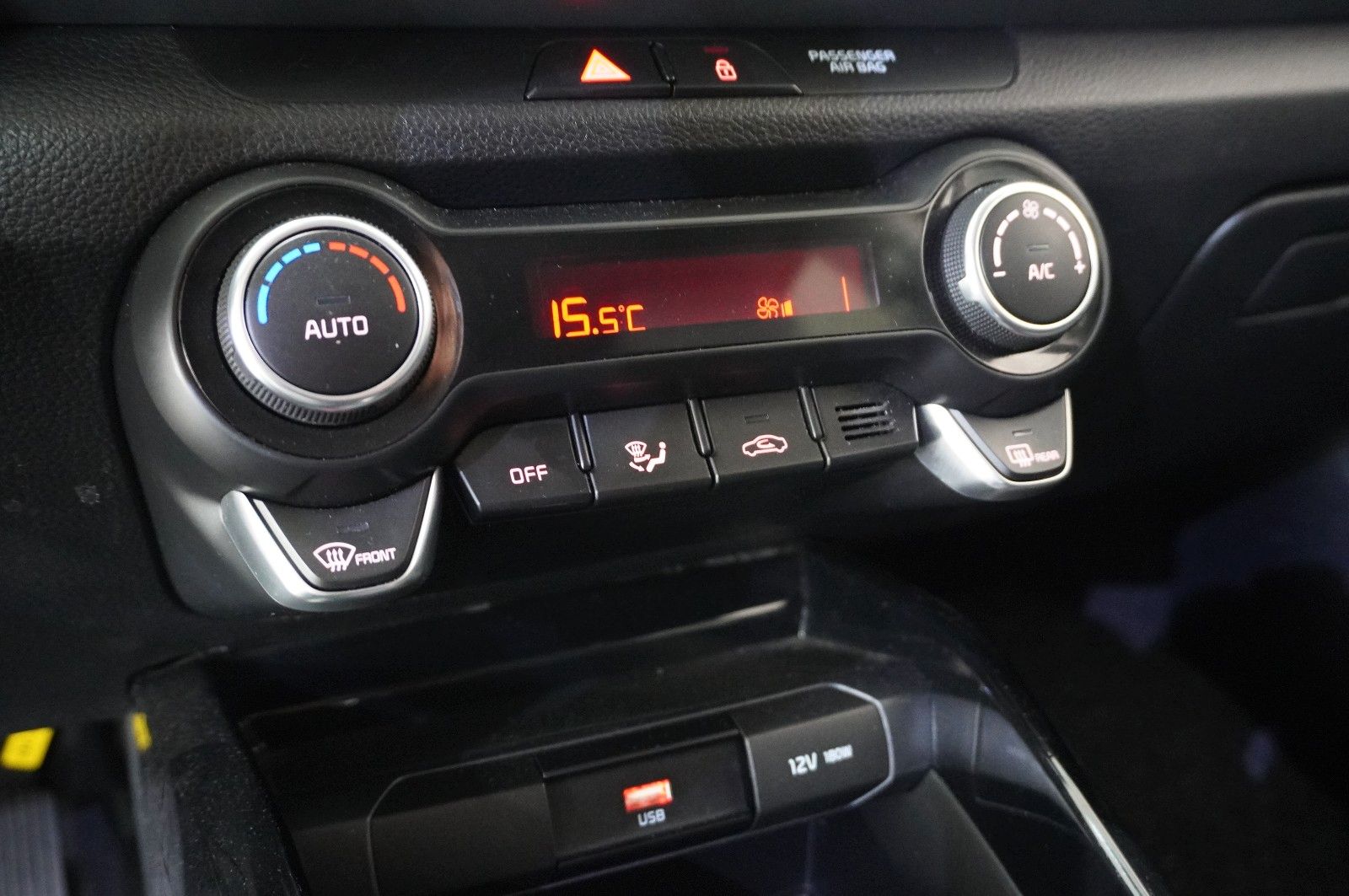 Fahrzeugabbildung Kia Rio 1.0 T-GDI VISION NAVI/LED/KAMERA/LEDER/SHZ