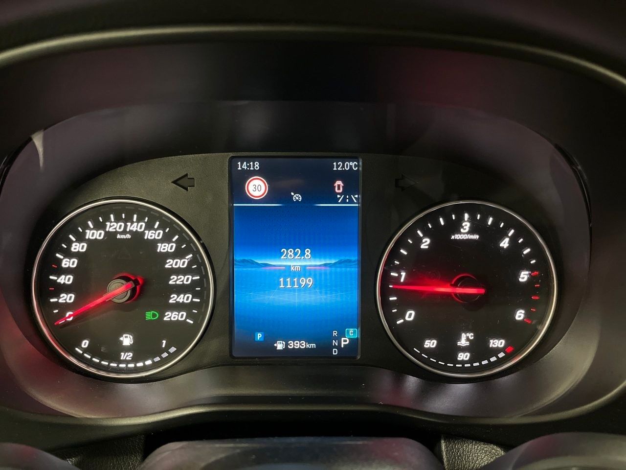Fahrzeugabbildung Mercedes-Benz Vito 116 CDI 9G Klima Kamera SHZ