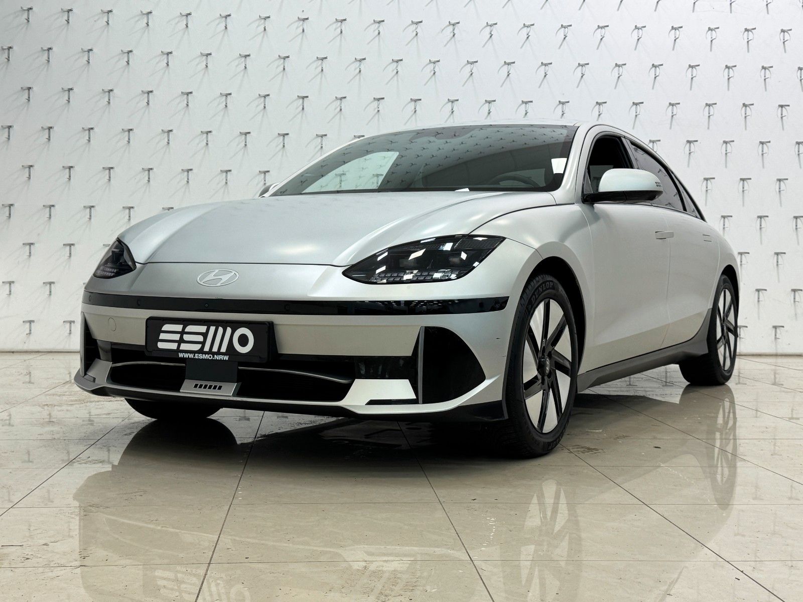 Hyundai IONIQ 6 77,4kWh 325ps 4WD Uniq 360°K/BOSE/Leder
