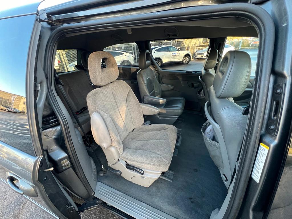 Chrysler Voyager