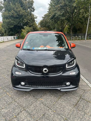 Smart for two cabrio 90 PS FESTPREIS