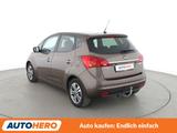 Kia Venga 1.6 Dream Team *NAVI*CAM*SHZ*LHZ*ALU*AHK* - Kia Venga mit Benzin-Antrieb