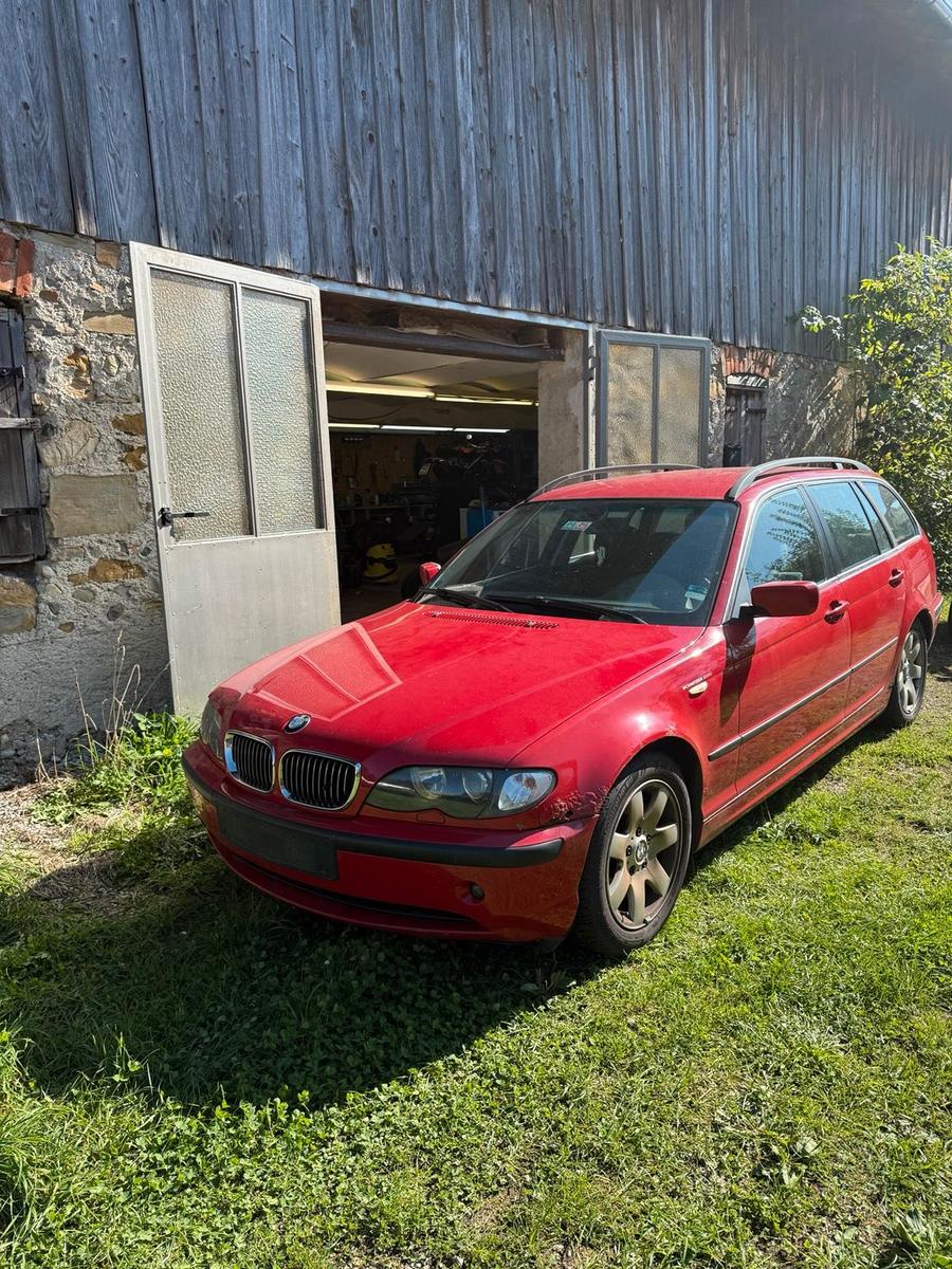 BMW 320