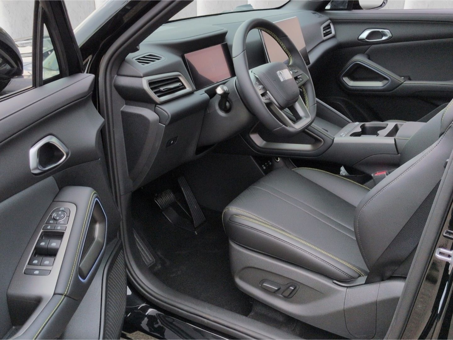 BYD ATTO 2