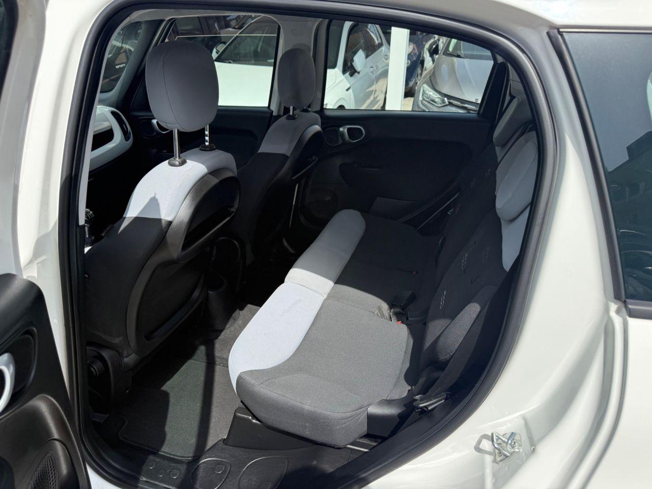 Fiat 500L 2015 — photo 9