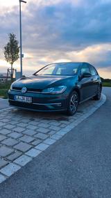Volkswagen Golf 2.0 TDI SCR DSG JOIN mit neuen Motor  - Volkswagen Golf Motor mit Diesel-Antrieb
