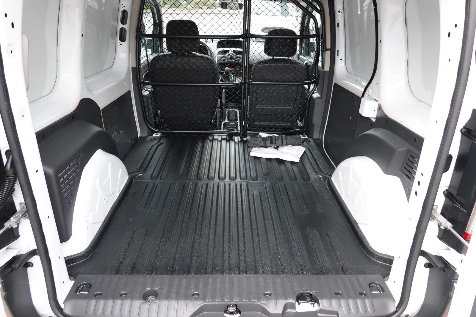 Fahrzeugabbildung Renault Kangoo sehr gepflegt