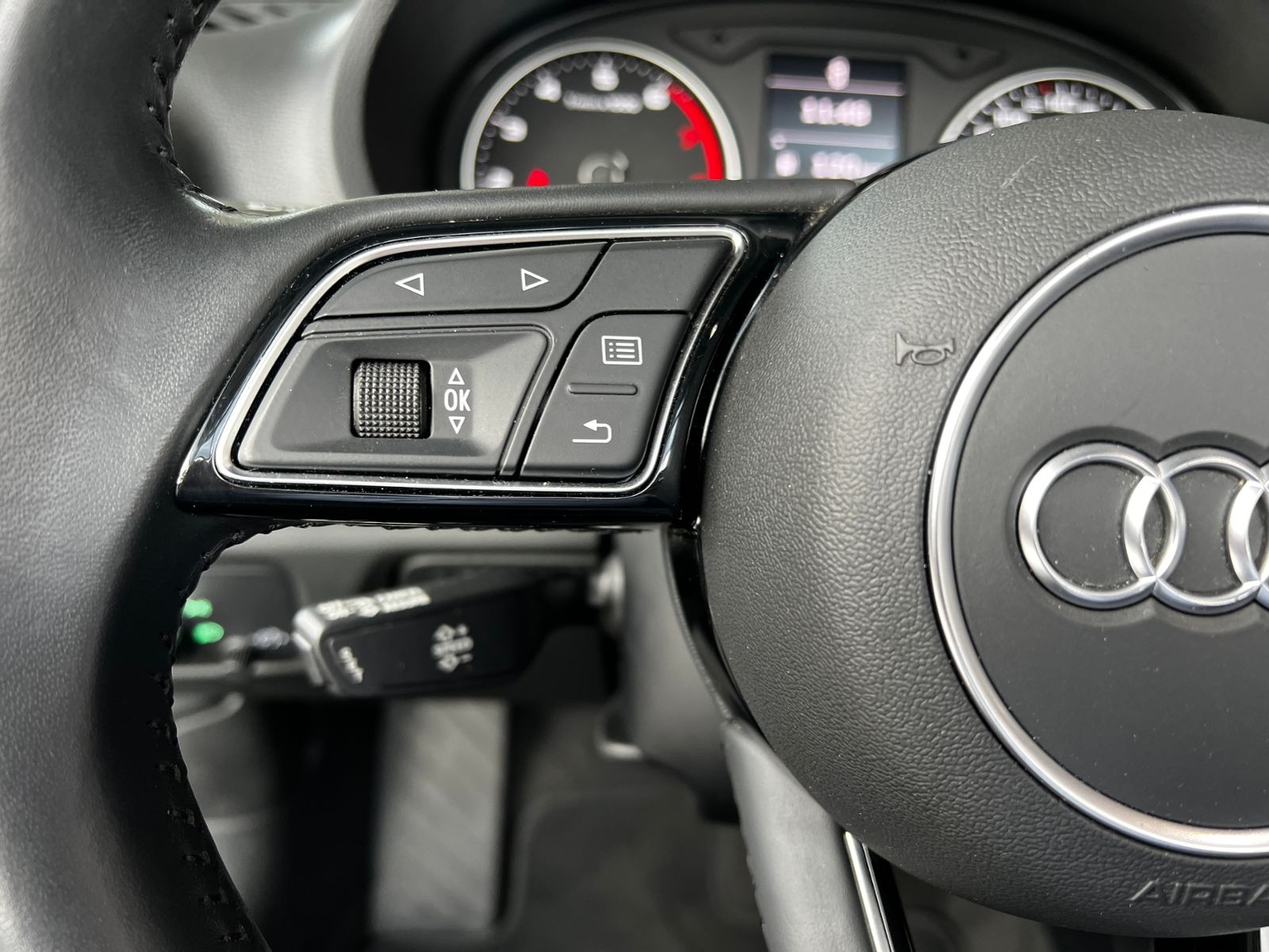Fahrzeugabbildung Audi A3 Cabriolet sport AHK LED XENON NAVI