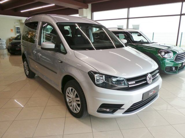 Volkswagen VOLKSWAGEN Caddy 2.0 TDi 122 Cv Trendline 4 MOTI