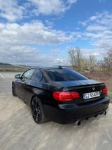 BMW 320d xDrive Coupé - - BMW 320 aus 2010: Coupe, 320d