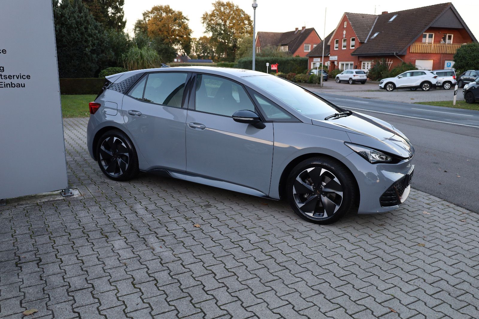 Cupra Born 150 kW 58KW 19 Zoll Alu imagem 3